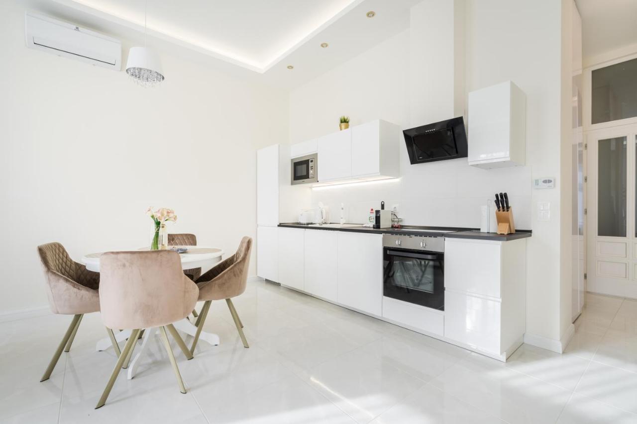 Bpr Etienne Charming Apartment Budapeşte Dış mekan fotoğraf